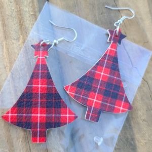 Buffalo Check Tree Earrings in Red
